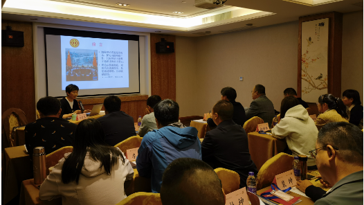 唐山市海港经济开发区工会召开专题会议深入学习中国工会十八大精神